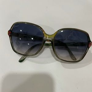 Gucci sunglasses